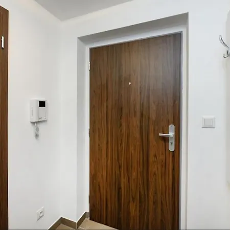 Апартаменты Urban Nest *